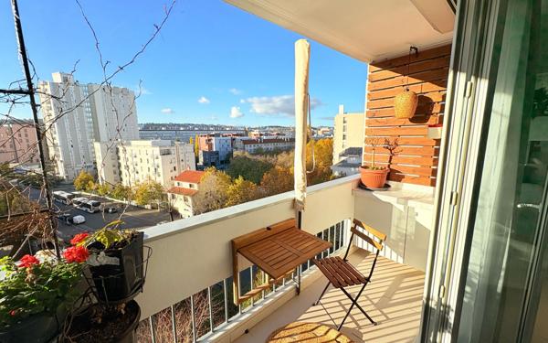 Appartement à vendre    4 pièces • 79,50 m2 Lyon 7