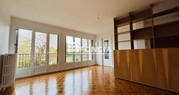 Location Appartement 2 pièces 43.17 m² - Enghien-les-bains 95880