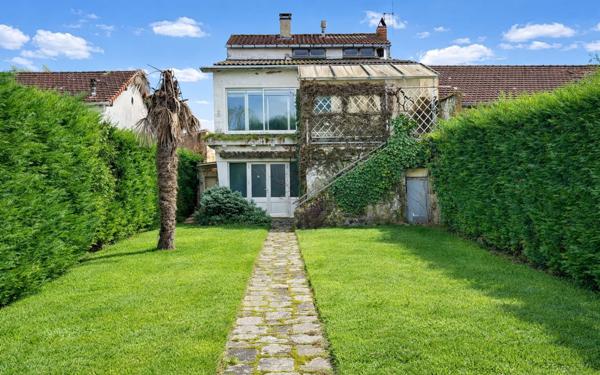 Maison à vendre    6 pièces • 204 m2 Castres