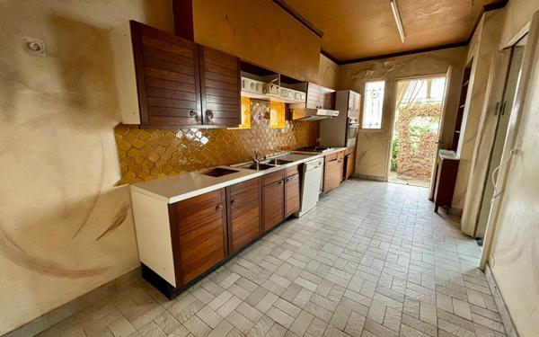 Maison à vendre    6 pièces • 204 m2 Castres