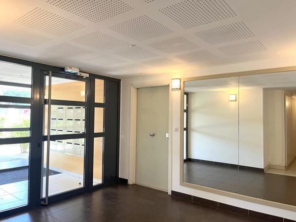 Appartement à vendre 1 pièces LA CIOTAT (13)