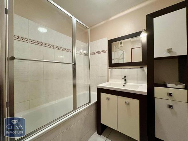 Appartement à louer 2 pièces 48.8m²