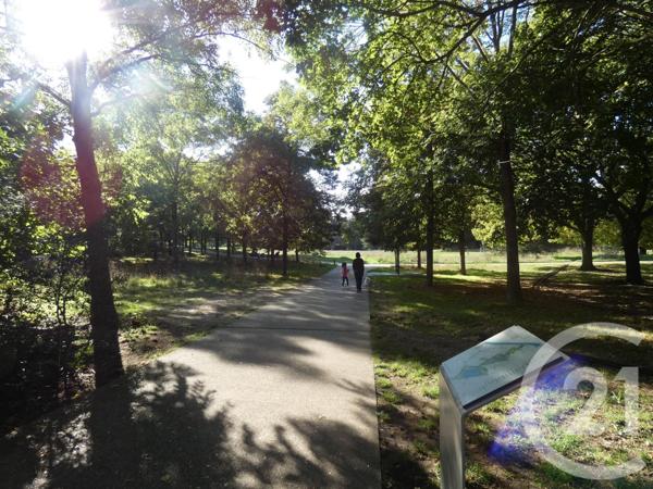 Appartement F4 à vendre  4 pièces - 83 m2 VILLENEUVE LA GARENNE - 92