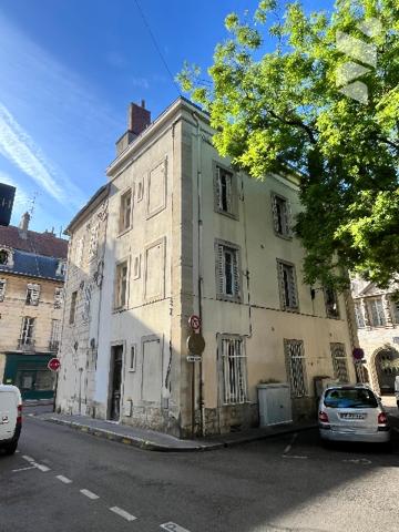 CENTRE VILLE ANTIQUAIRES

SUPERBE T2 AU COEUR DE VILLE