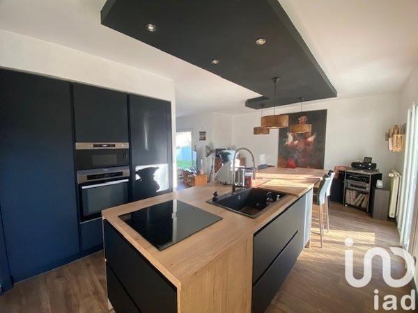 Maison à vendre 5 pièces 96 m² Dompierre-sur-Mer