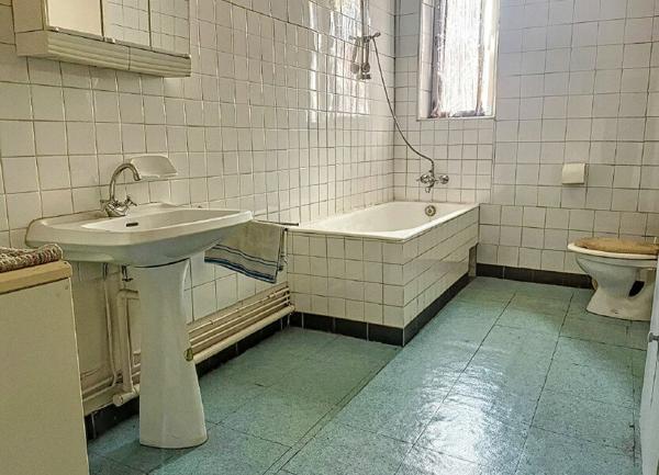 Maison à vendre    5 pièces •  Montluçon