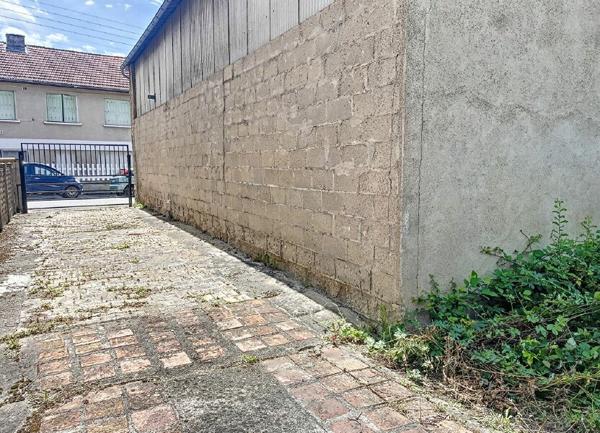 Maison à vendre    5 pièces •  Montluçon