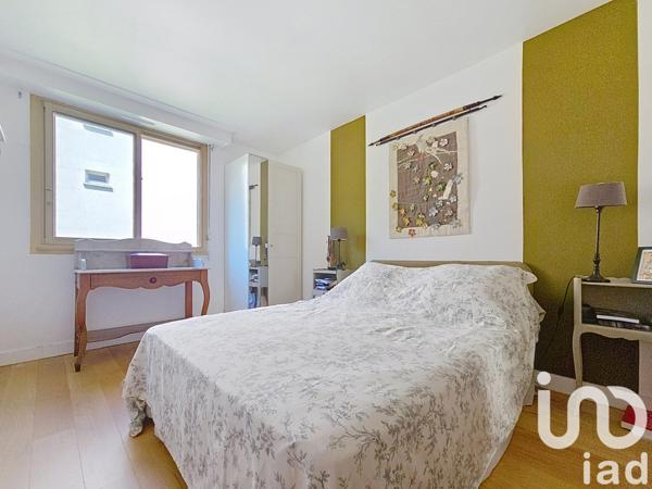 Appartement à vendre 5 pièces 106 m² Suresnes