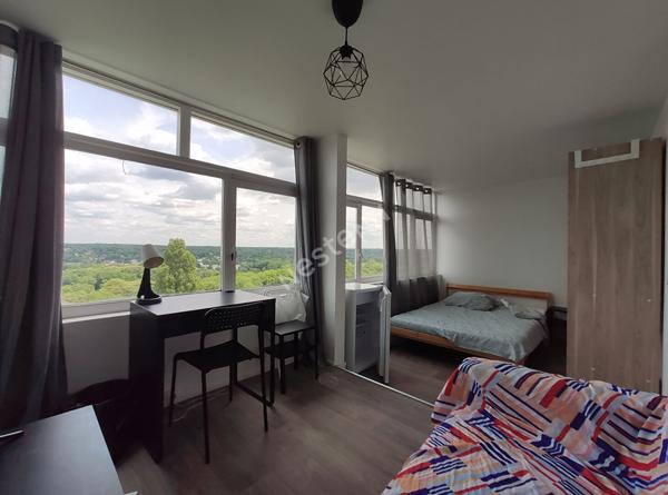 GRANDE CHAMBRE À LOUER EN COLOCATION ? ÉVRY-COURCOURONNES (91000)