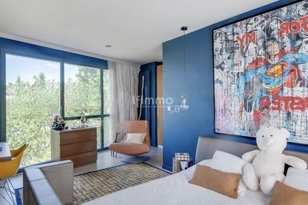 Hôtel particulier aux portes de Paris Hauts-de-Seine (92)-420m2.