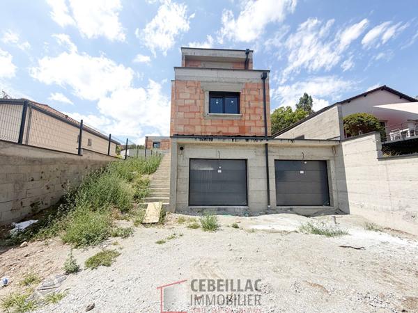 Villa 5 pièce(s) 3 chambre(s) 110.95 m²