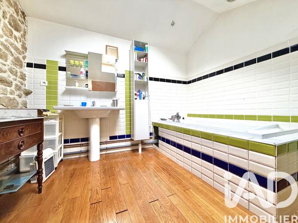 Maison à vendre 5 pièces 198 m² Peyrat-le-Château