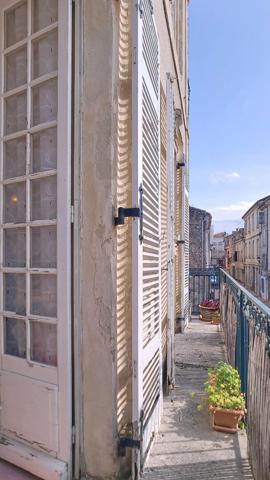 Maison de ville a vendre a Nerac - 6 pieces, 4 chambres