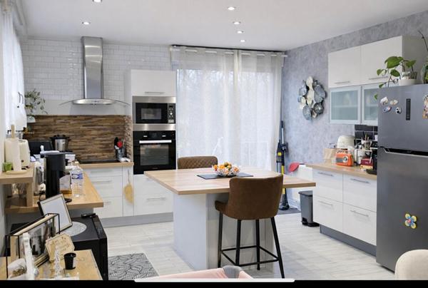 Maison 5 pièce(s) - 106 m2 habitables - terrain 1448  m2