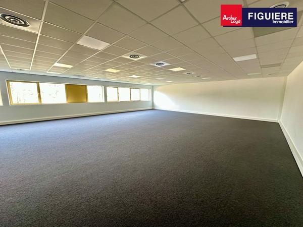 BUREAUX NEUFS À LOUER À ROUSSET