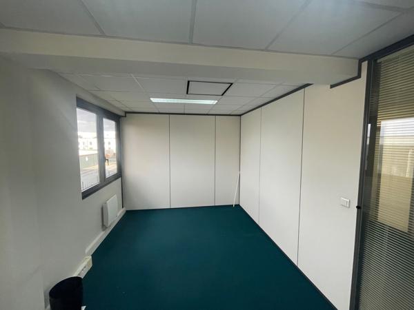 A LOUER BUREAUX 63 M2 COMPIEGNE - ZAC DE MERCIÈRES