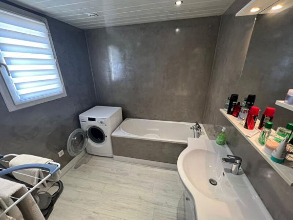 MAISON 6 PIECES DE 140 M²