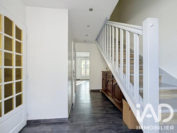 Maison à vendre 5 pièces 117 m² Les Mureaux