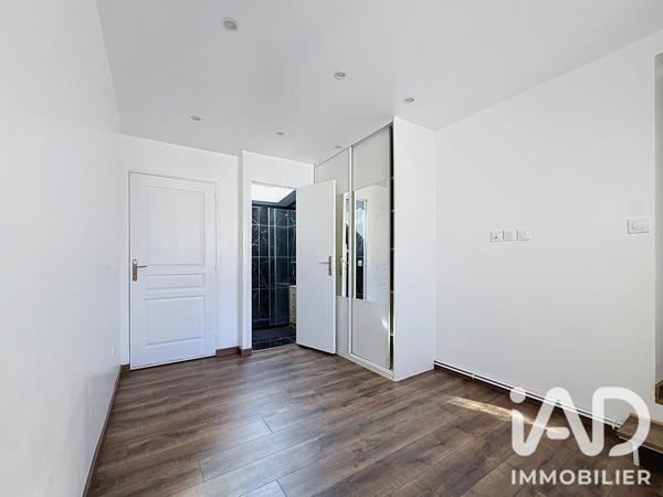 Maison à vendre 5 pièces 117 m² Les Mureaux