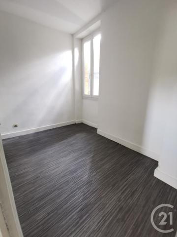 Immeuble à vendre  227,99 m2 CONDOM - 32