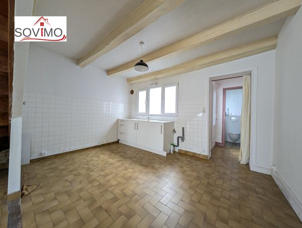 MAISON DE BOURG, 2 CH, COUR
