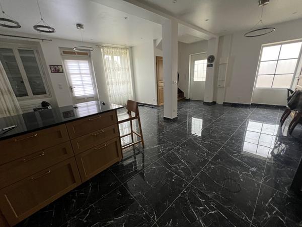 Maison en plein centre meublée 5 pièces à louer à L'Isle-Adam, 102 m²