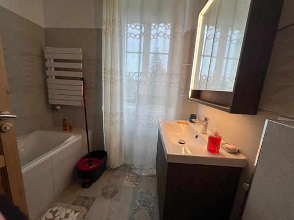 Maison en plein centre meublée 5 pièces à louer à L'Isle-Adam, 102 m²