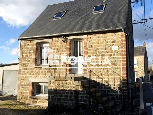 Location Maison 2 pièces 63.38 m² - 8 RUE DES SPORTS La Lande Patry 61100
