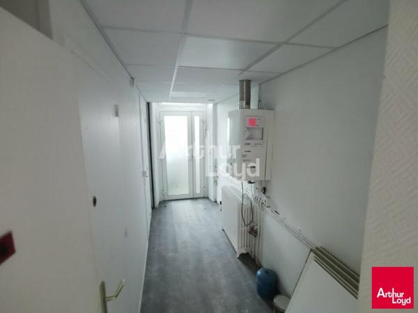 RENNES ST HELIER - BUREAUX A LOUER - 84 M²