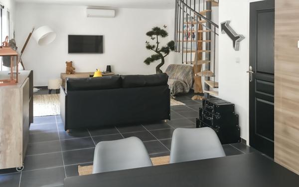 Maison à louer    3 pièces • 59,22 m2 Marseille 9