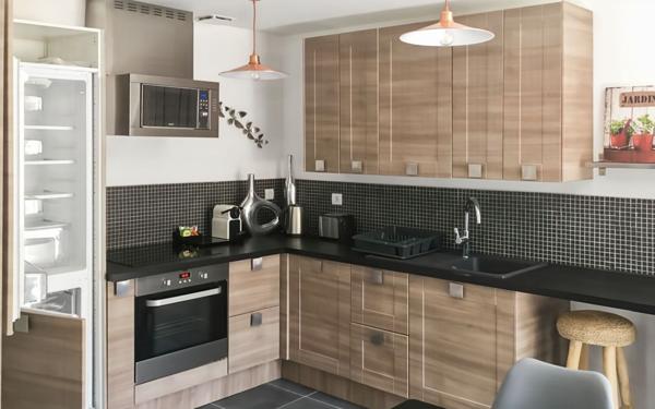 Maison à louer    3 pièces • 59,22 m2 Marseille 9