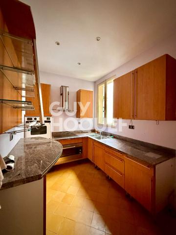 Appartement Paris 4 pièce(s) 79.5 m2