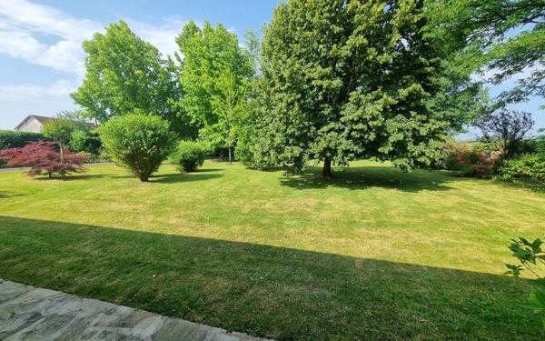 Maison à vendre    5 pièces • 207 m2 Glandon