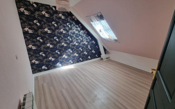 Maison à vendre    5 pièces • 207 m2 Glandon