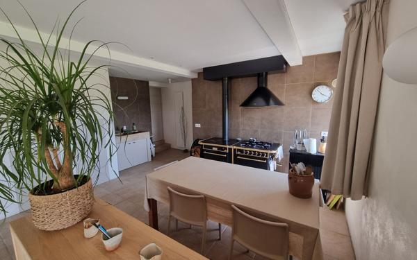 Maison à vendre    4 pièces • 144 m2 Coussac-Bonneval