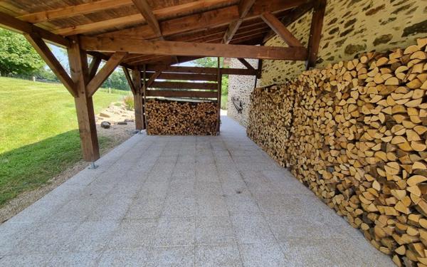 Maison à vendre    4 pièces • 144 m2 Coussac-Bonneval