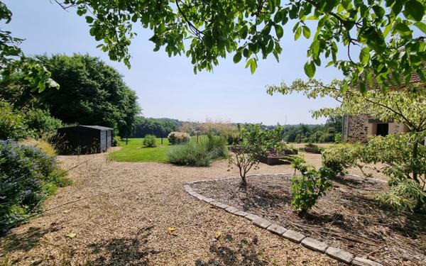 Maison à vendre    4 pièces • 144 m2 Coussac-Bonneval