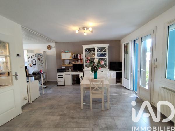 Maison à vendre 6 pièces 106 m² Saint-Jean-de-la-Ruelle