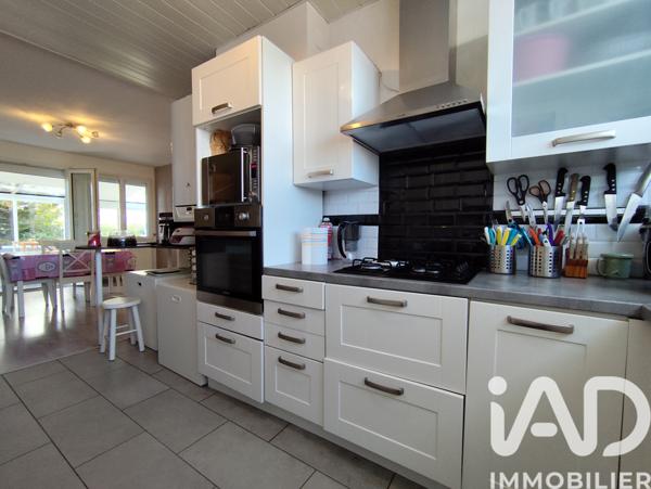 Maison à vendre 6 pièces 106 m² Saint-Jean-de-la-Ruelle