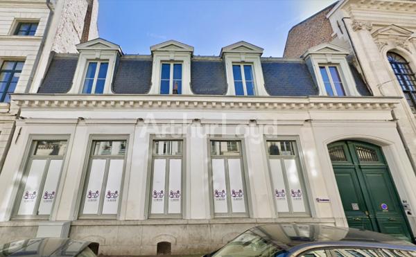 Bureaux à louer Lille avec parkings privatifs et emplacement central