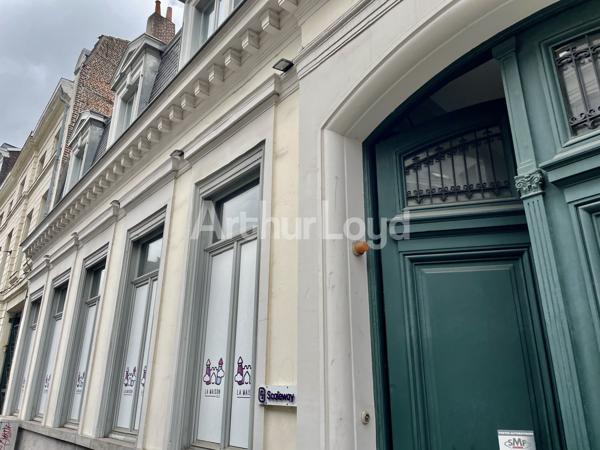 Bureaux à louer Lille avec parkings privatifs et emplacement central