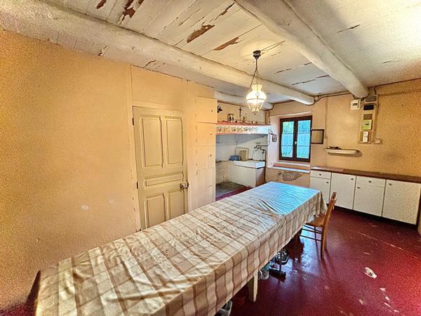 Vente Maison90 m² - 4 Pièces - POLIGNAC (43000)