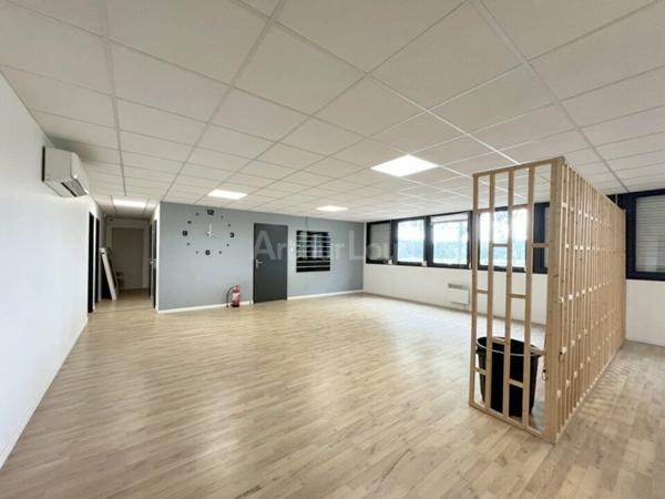 BUREAUX à LOUER de 145 m²