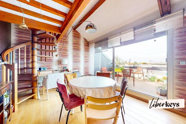 T4 duplex 80m² au dernier étage avec terrasse plein Sud Caen cinéma Lux