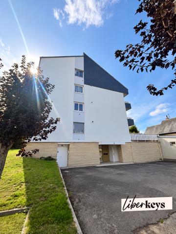 T4 duplex 80m² au dernier étage avec terrasse plein Sud Caen cinéma Lux