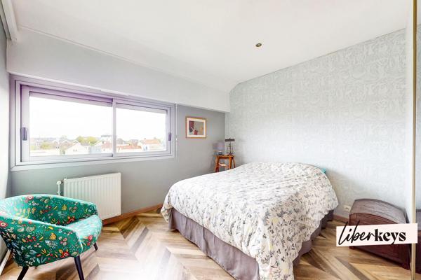 T4 duplex 80m² au dernier étage avec terrasse plein Sud Caen cinéma Lux
