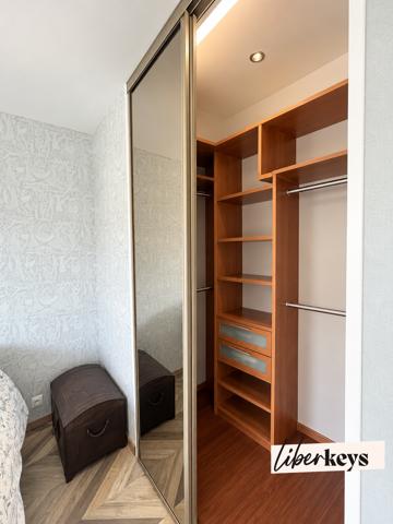 T4 duplex 80m² au dernier étage avec terrasse plein Sud Caen cinéma Lux