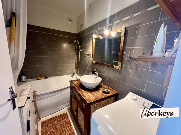T4 duplex 80m² au dernier étage avec terrasse plein Sud Caen cinéma Lux