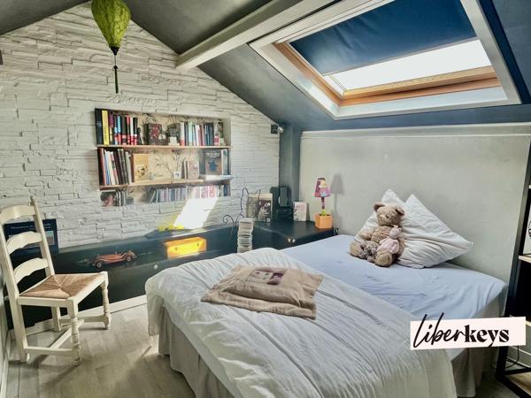 T4 duplex 80m² au dernier étage avec terrasse plein Sud Caen cinéma Lux