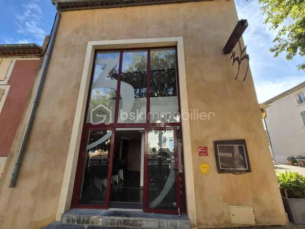 Local commercial de 180 m²